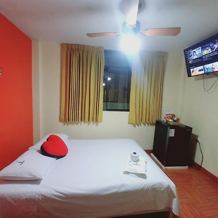 Hotel Humboldt ชิกลาโย ภายนอก รูปภาพ