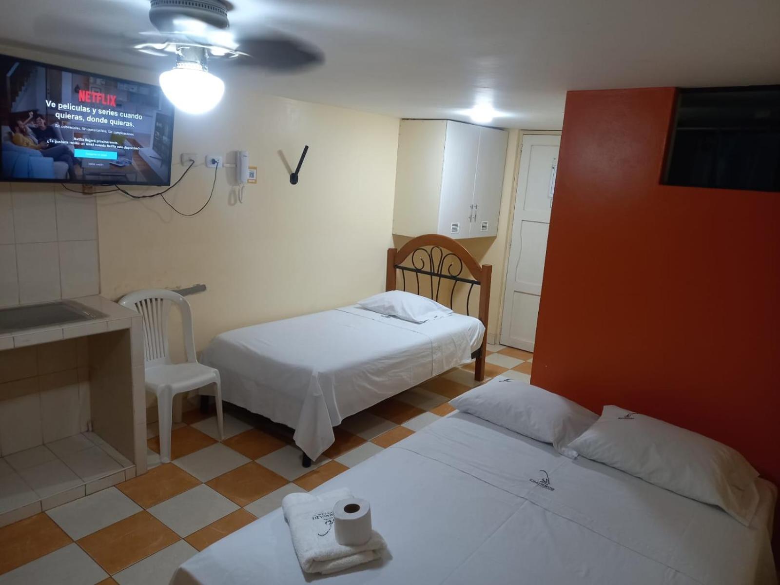 Hotel Humboldt ชิกลาโย ภายนอก รูปภาพ